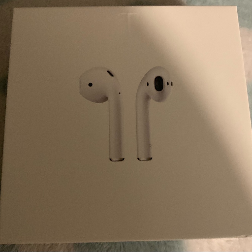 Apple AirPods